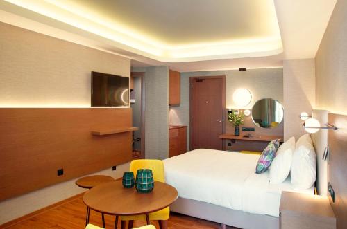 Wyndham Athens Residence - image 13