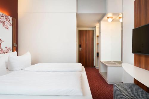 1 king bed