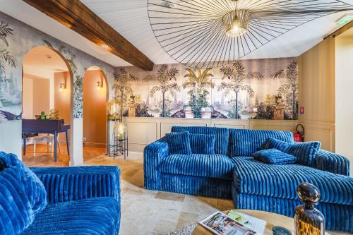 Hotel Le Clos des Arts in Жеврі-Шамбертон