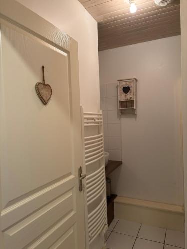 Appartement familial 4-6 pers - Vue sur les Pyrénées (Appartement familial 4-6 pers - Vue sur les Pyrenees) in Bourisp