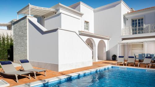 Family villa Claretta with pool and grill in Porec – khách sạn tại Lanterna