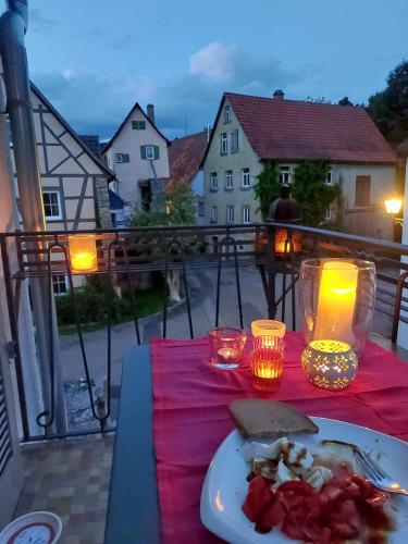 陽台/露台, Ferienhaus Tauber Lodge für Familie & Freunde (Ferienhaus Tauber Lodge fur Familie & Freunde) in 克雷格林根