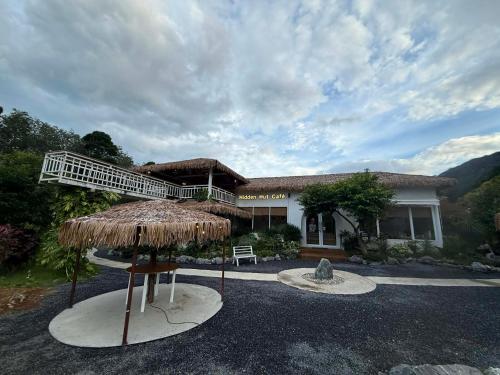 Hidden Haven Resort Koh Lanta in Old Town