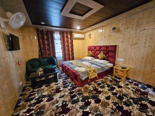 Dallake group of Houseboats - image 2