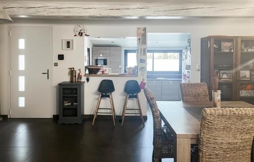 köök, Maison Avec Piscine in Gemenos