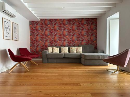 Intendente Charming Apartment by Innkeeper, Lizbona