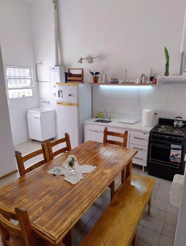 Chalet House - Villa Carlos Paz - image 4
