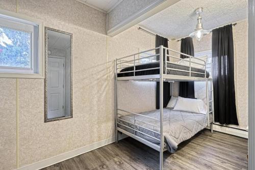 Suites On Chocolate - The Annville Cottage - main image