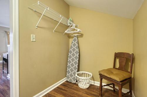 Suites On Chocolate - The Theater - image 5