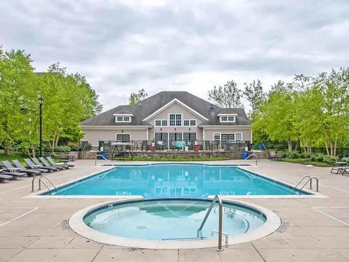 Létesítmények, Landing Modern 2BD Clubhouse Gym in Audubon (PA)
