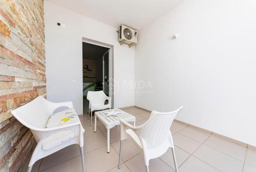 La Torre Apartments in Torre Lapillo