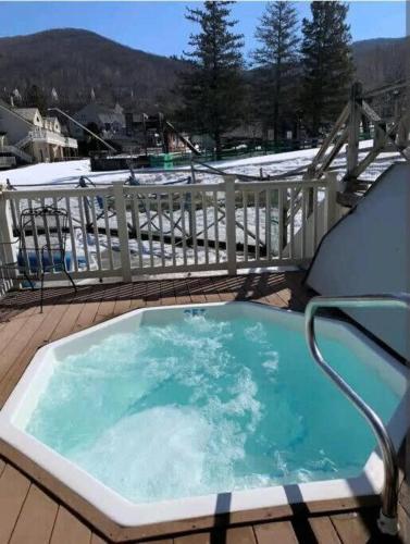 Mountain Getaway Suite Ski OnOff Jiminy Peak - Fully Redone Decor in Hancock (MA)