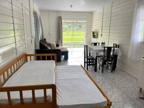 Casa de temporada em Bombinhas - SC – khách sạn tại Sertaozinho