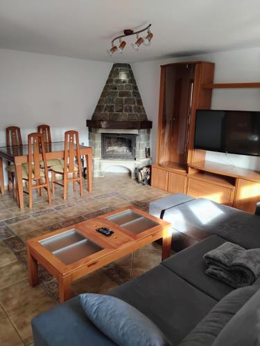 Koplietošanas atpūtas telpa ar TV, Casa Fonte la Caleya in Lasanga