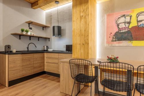 廚房, Boutique Alpine Two-Bedroom by SupaStays in 拉薩克斯