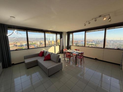 Pao - Sky Loft