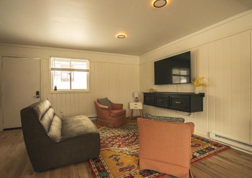 Woodlake Inn - Lake Placid - image 14