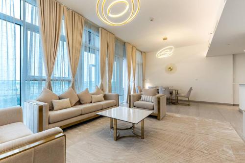 Cozy 2BR Near Zabeel Park - Dubai frame view - image 4