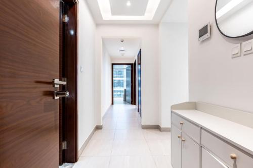 Cozy 2BR Near Zabeel Park - Dubai frame view - image 14