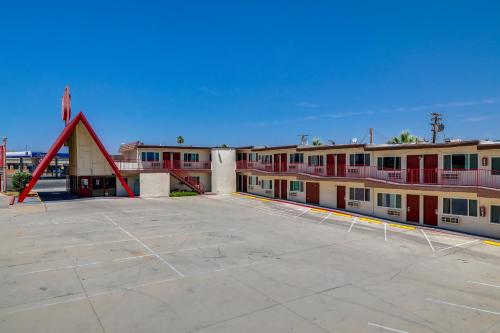 Red Roof Inn Needles