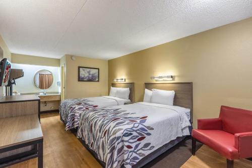 2 double beds