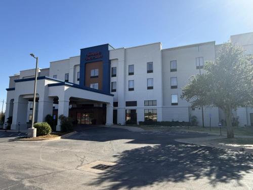 Hampton Inn & Suites Lawton in Lawton, USA