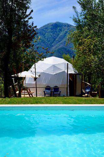 Glamping Domo Tinaja y Piscina Climatizada