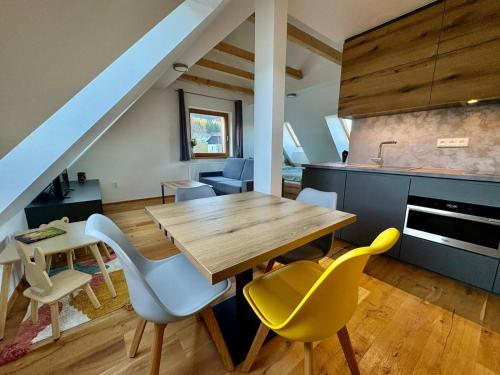 Mezi vršky - rodinný apartmán Filipovice (Mezi vrsky - rodinny apartman Filipovice) in Bela Pod Pradedem