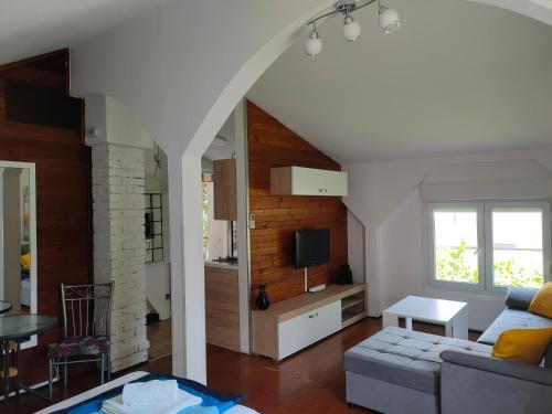 Teos Apartments