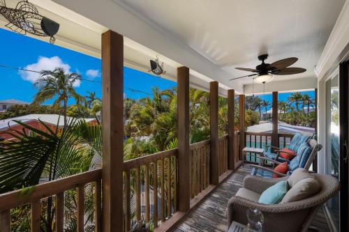 Bon Ami: North End AMI Pool Home Short Walk to Bean Point by Anna Maria Life Vacation Rentals - image 4