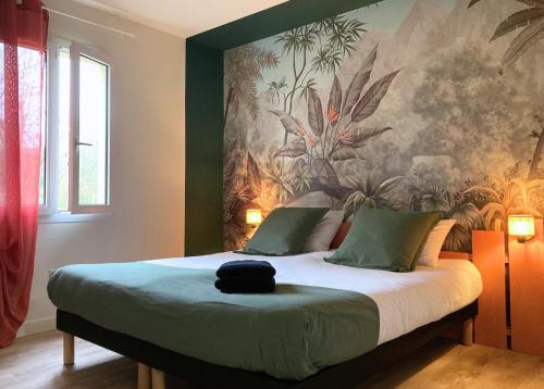 Grand Gîte Le Saule en Scie - 3 étoiles - Spa, 6 à 14 pers, jardin clos, 30 mn PuyduFou (Grand Gite Le Saule en Scie - 3 etoiles - Spa, 6 a 14 pers, jardin clos, 30 mn PuyduFou) in Nueil-les-Aubiers