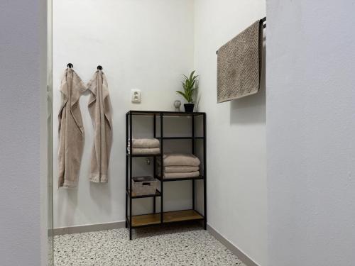 ห้องน้ำ, Apartmány U brány (Apartmany U brany) in ใจกลางเมืองเตลช์