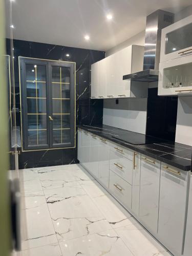 Daenerys Suite in Saint-Ouen-sur-Morin