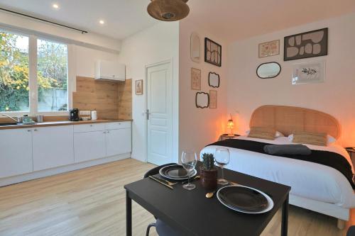 SC8 - Oasis Enghien Centre - Véranda & Jardin - Gare 2' (SC8 - Oasis Enghien Centre - Veranda & Jardin - Gare 2') in 昂吉安萊班