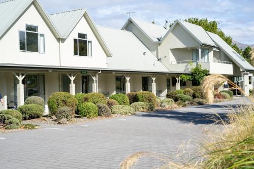 A szálláshely kívülről, Colonial Manor Motel in Cromwell