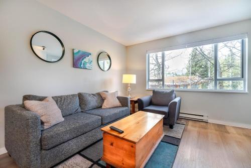1BR+Sofabed | Deer Lodge | Epic Village Location | Covered Patio | Ski Locker | Fireplace | Parking - image 5
