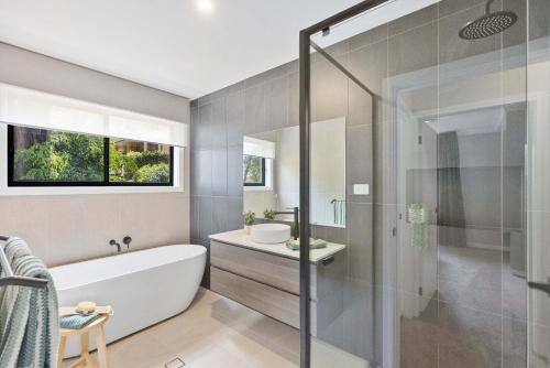 Ruby Lodge by Coast Hosting in Green Point