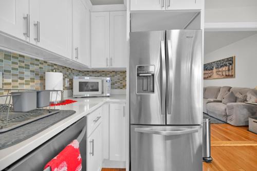 Konyha, Location+Comfort+Convenience in Logan Airport