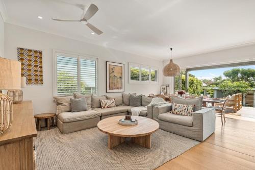 Tranquil Parkside Retreat in Willoughby + Studio - image 14