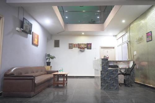 Équipements, Hotel Golden Suites  in Electronic City