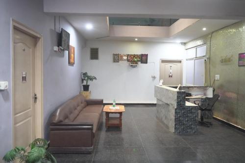 Équipements, Hotel Golden Suites  in Electronic City