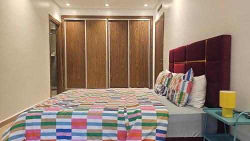 Stylish 3-Bedroom Apartment in Maarif - AC, Fast WiFi & Secure Parking, Casablanca (foto 6)
