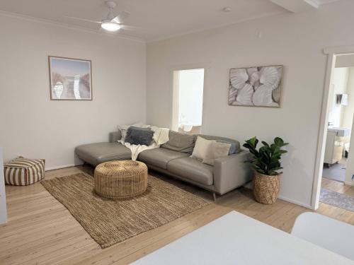 Stunning Ground Floor Apt with Ocean Views in Cronulla