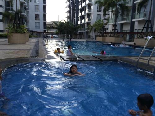 One Palm Tree Villa CC9N, Manila