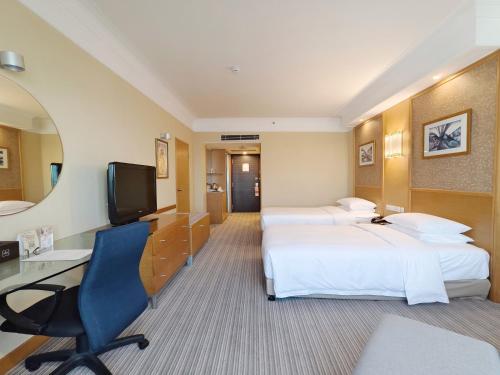 room detail thumbnail 1