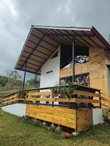 La Montaña Lodge - Oxapampa