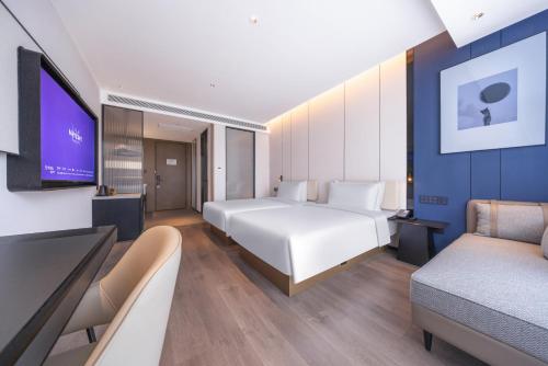 room detail thumbnail 0