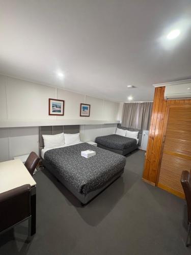 Majestic Motel in Horsham