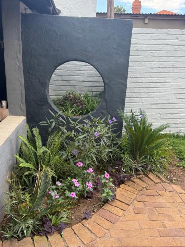 La Bushka Guesthouse in Bela Bela