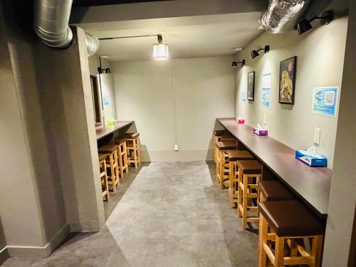 Shared lounge/TV area, Kayabacho Tsukushi Hotel in Tokyo Station